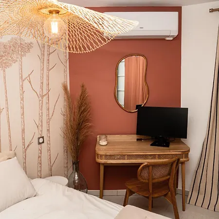 Superbe T4 Vue Et Etang, Terrasse Et Parking Apartment